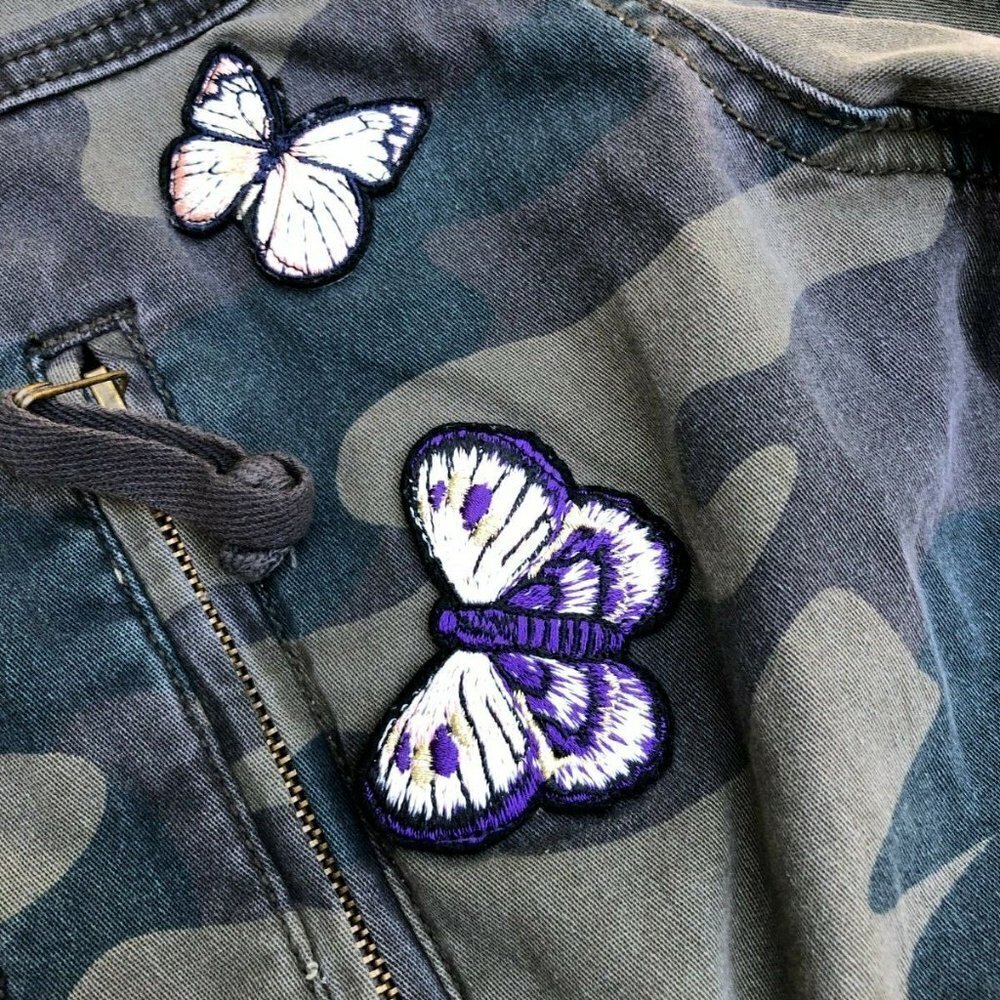 ARRIVE Camo Butterfly Jacket Women's SMALL Green Long Sleeve Coat - Picture 4 of 5